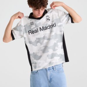 Real Madrid Camo V-Neck Soccer Jersey - Garland