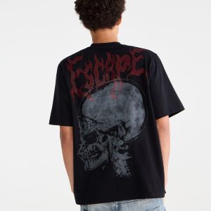 Rhinestone Escape Skull Graphic Tee - Black