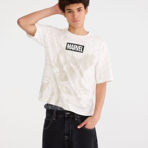 Marvel | Aéropostale Supersized Spider-Man Boxy Graphic Tee - White