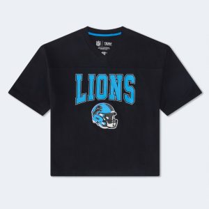 Detroit Lions Boxy V-Neck Graphic Tee - Washed Black