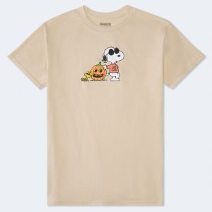 Snoopy Halloween Relaxed Graphic Tee - Tan
