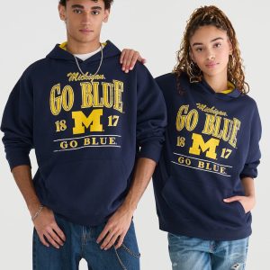 Michigan Wolverines Pullover Hoodie - Navy