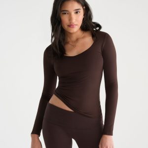 Long Sleeve Buttery Soft Seamless Sweetheart Tee - Jaspe Muted Ebony