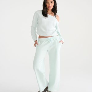 Cloud Soft Mid-Rise Wide Leg Sweatpants - Light Green