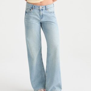 Low-Rise Baggy Wide Leg Jean - Light Wash