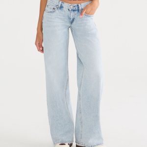 Super Low-Rise Baggy Wide Leg Jean - Light Wash