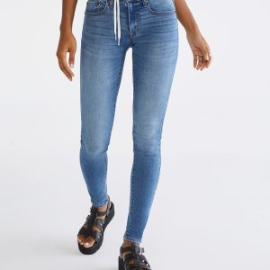 Premium Seriously Stretchy Low-Rise Jegging - Medium Wash